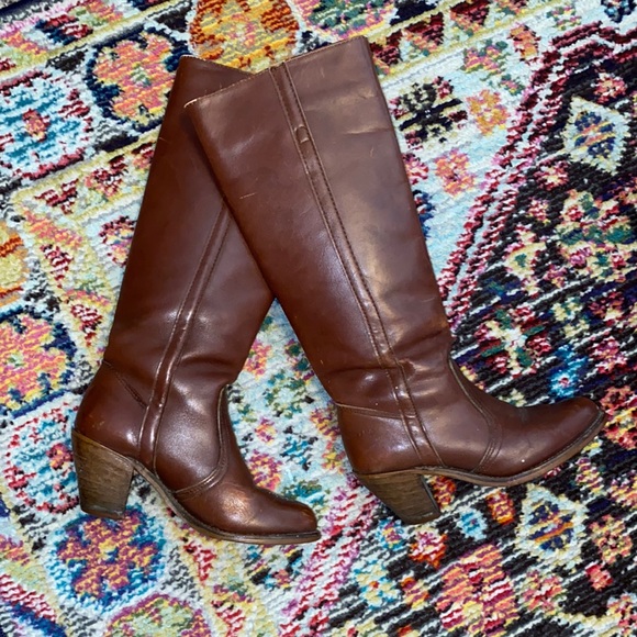 Dexter Knee-High Leather Boots